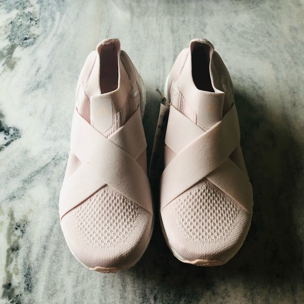Adidas Ultraboost Running Shoe - 7